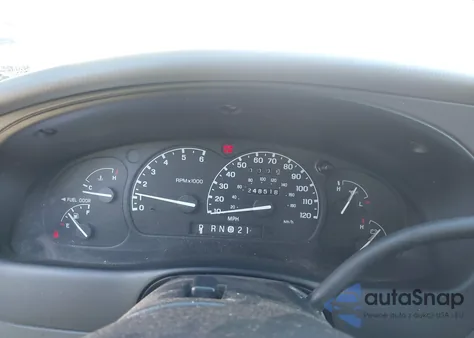 2000 Ford Explorer Xlt from USA, damaged, VIN 1FMZU63E2YZC67651